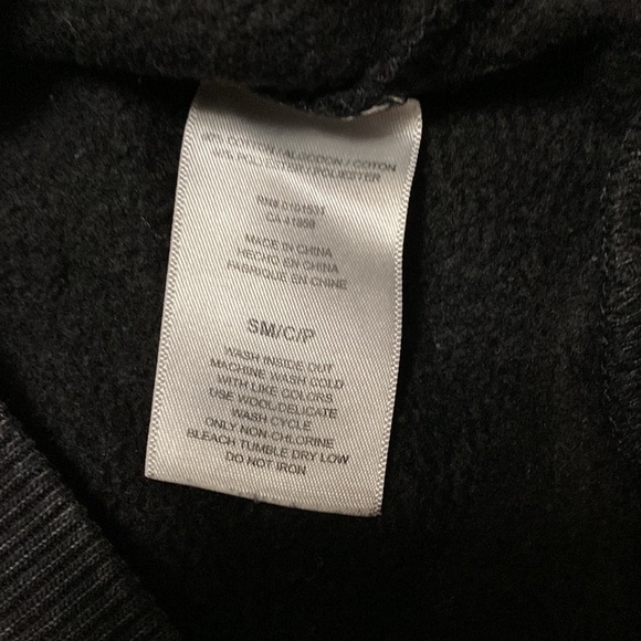 Stranger Things sweatshirt - Picture 4 of 5